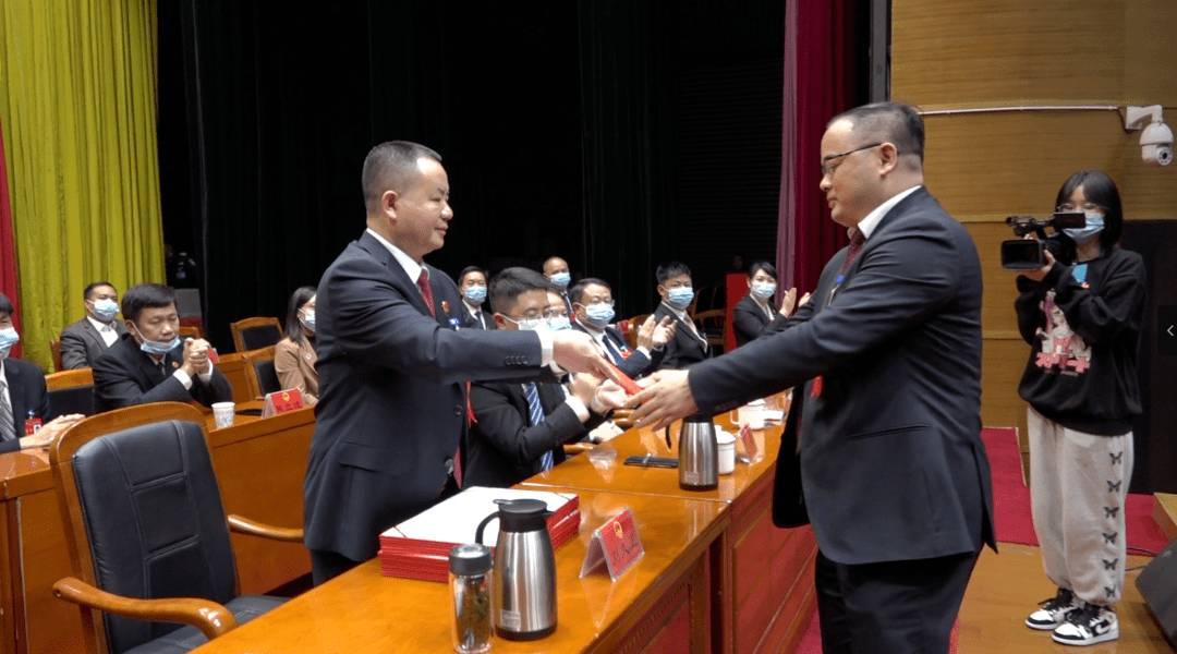 县第十八届人民代表大会第一次会议举行第三次全体会议_桂阳县
