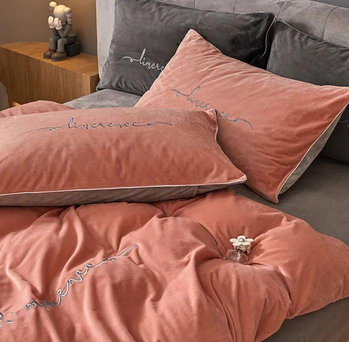 分之一 又美又舒服的毛绒家居服，软糯温暖堪比裸睡，让我待在家里再也不想出去了！