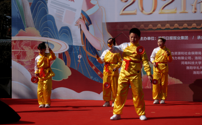 三小=▼穆桂英掛帥,就是這麼帥=東昇三中==啟迪未來小學==芳林路小學=