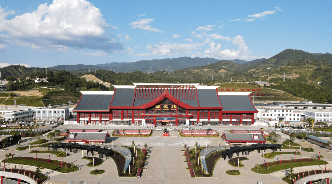 临沧火车站大美临沧新地标