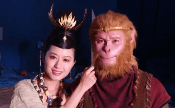 难怪观音阻止小龙女和悟空离开,你看她在担心什么_红孩儿