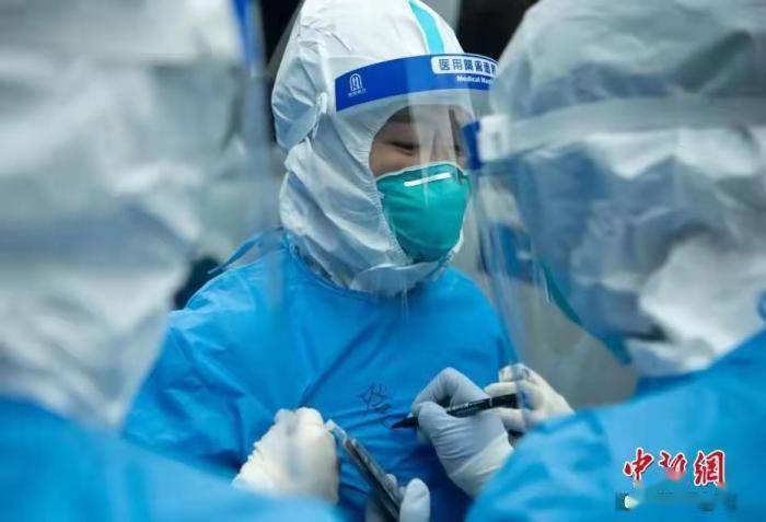 国家|专访钟南山团队：人类如何应对新冠病毒变异？