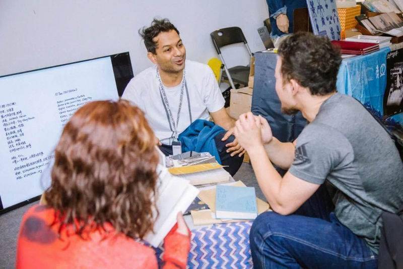 书展|评展｜“艺术家手作书”热潮之下，那些该警惕的