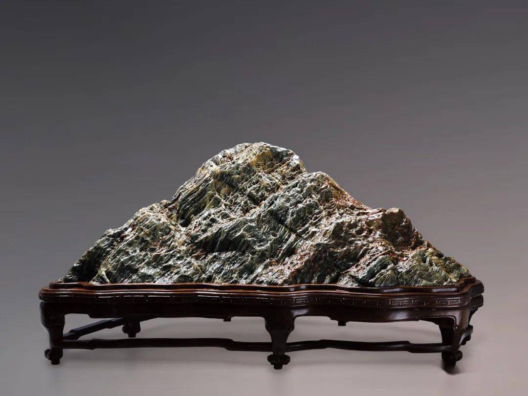 纹理入画九龙璧华安玉