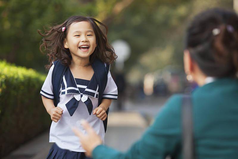 塔希提岛|在“育儿专家”满天飞的时代，你如何做到不被带偏