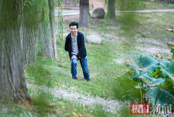 父母|一只手敲代码，武科大博士获奖30多项！网友：这才是我命由我不由天！