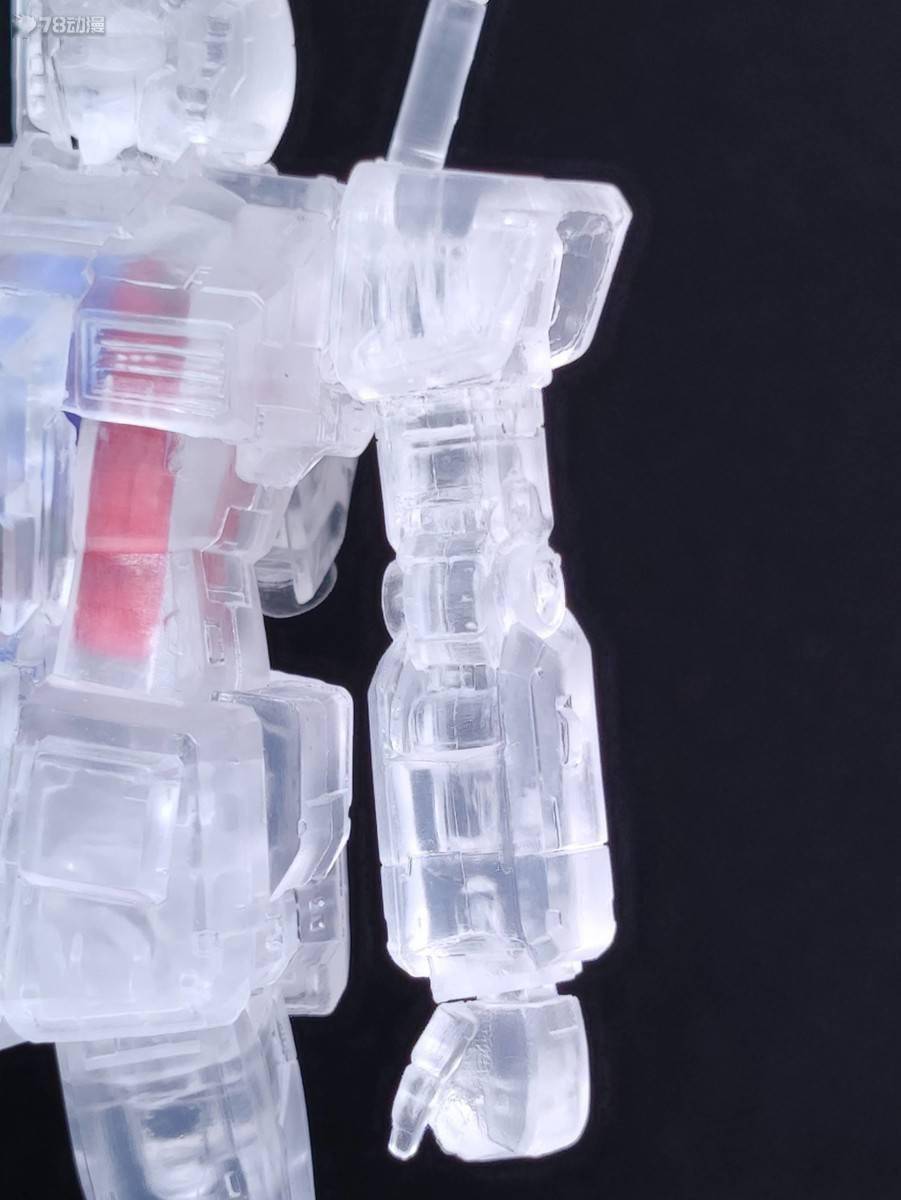 系列模玩资讯：眼镜厂 景品 内部结构系列 RX-78-2 元祖高达