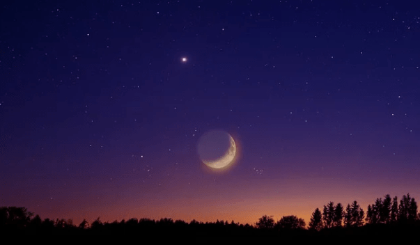 天象|天文奇象：11 月 8 日白天将上演“月掩金星”，晚上“金星合月”