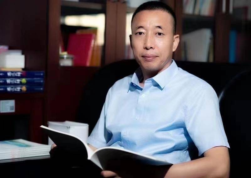 李玉章作者简介:李玉章,河北保定人,毕业于中国刑警学院.