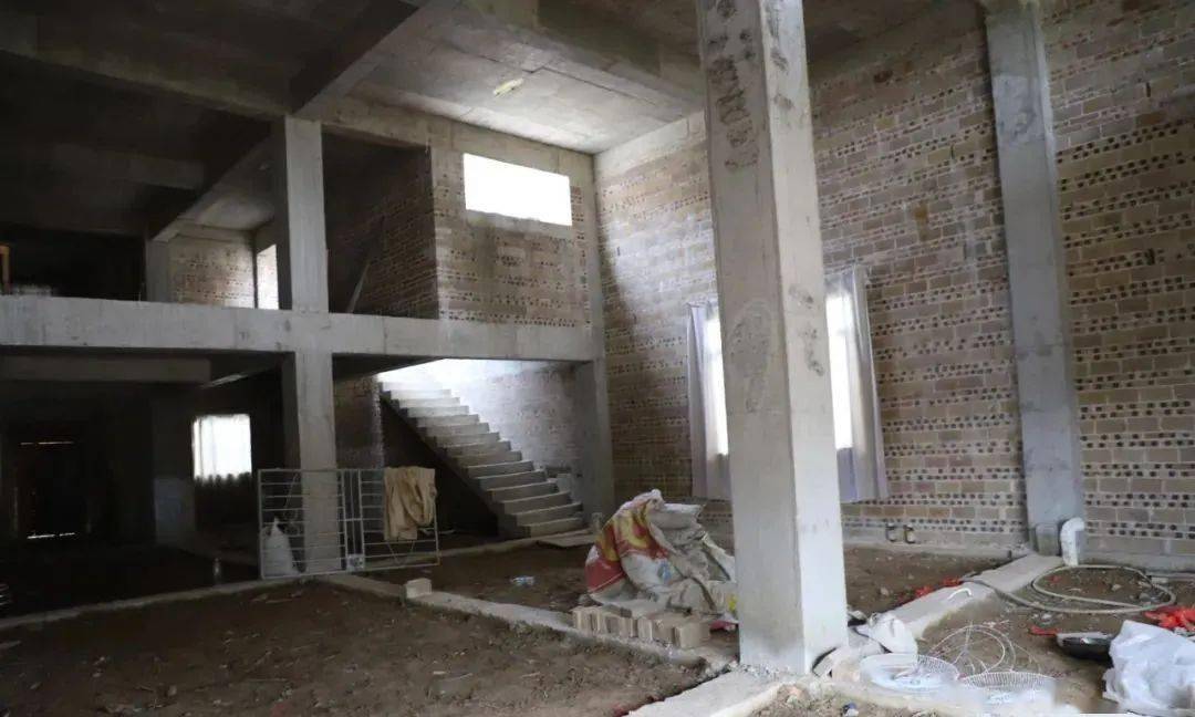 注意有地无证的千万不要再建了玉林有人乱建被拆了