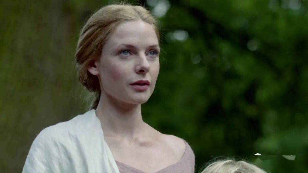 北欧仙女又冷又飒,气场堪比姬圈大佬!_丽贝卡·弗格森