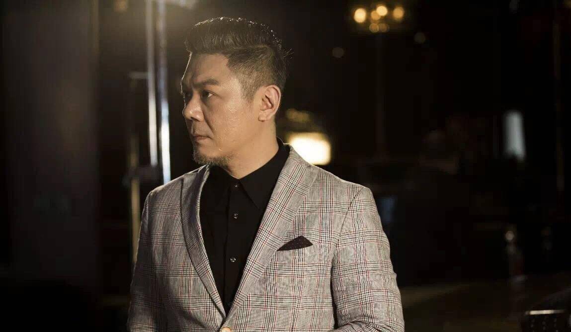 最为不知所措的时刻,曾经在tvb和他多次有过合作的金牌监制刘家豪,梅