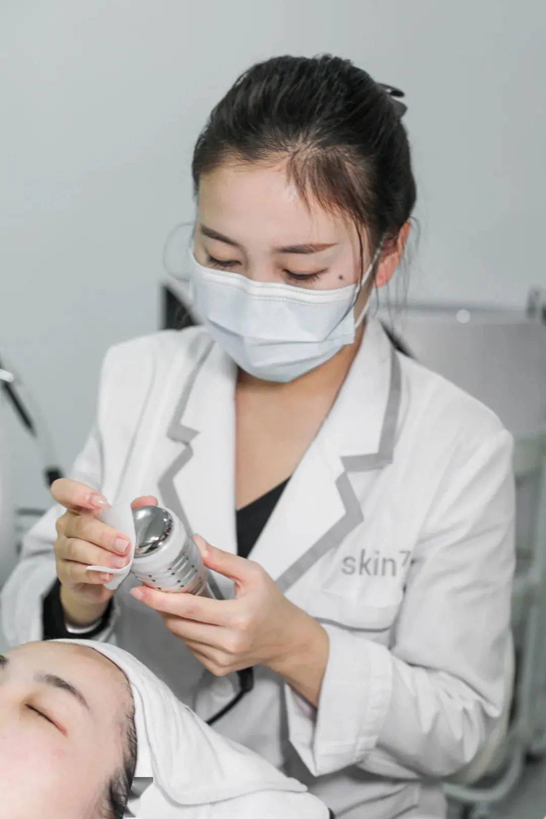 进行「Skin79」双十一大促！39元起就能享受千元明星同款美容！