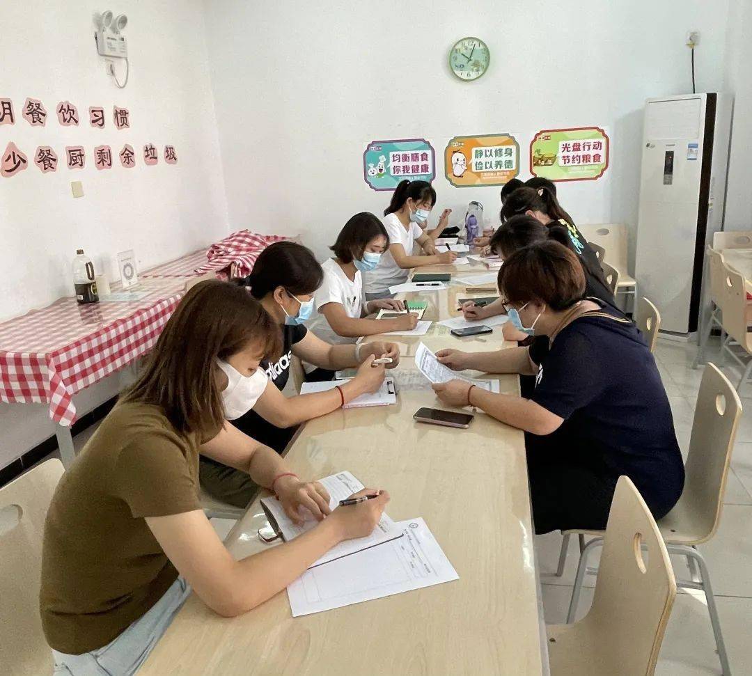 蔬菜|为了让孩子更有口福,这所幼儿园“研”足了工夫丨身边的好园所