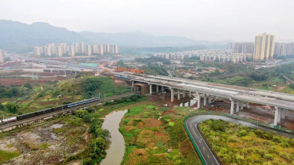 坪山大道提前实现主线贯通