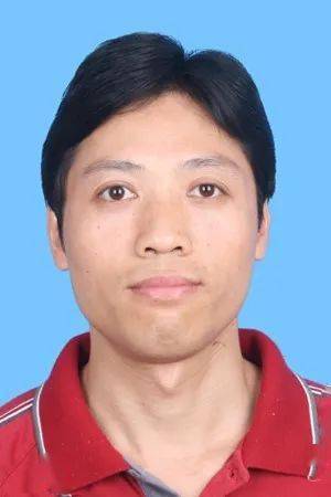 余新国教授 华中师范大学,华师伍伦贡联合研究院,中国