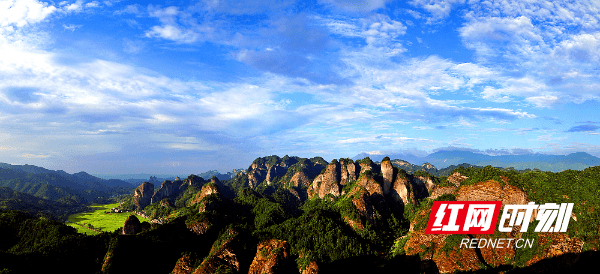 景区|旅游立县，打造世界优秀旅游目的地——新宁县围绕“百里脐橙连崀山”理念高质量建设”四大名片”综述之一