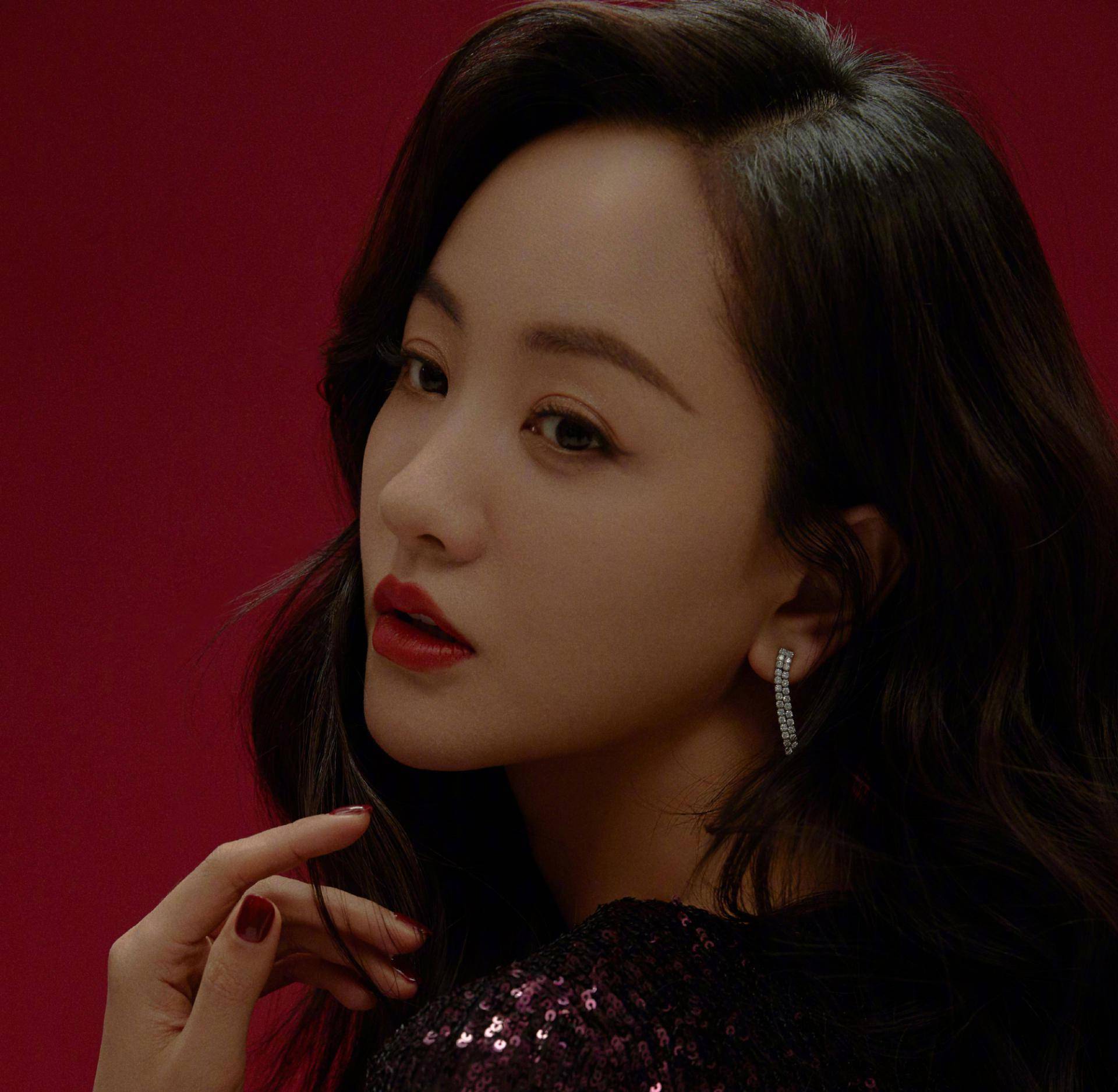 冯绍峰|2部新剧同时上线，先后合作冯绍峰蒋勤勤，出道25年的她早该红了