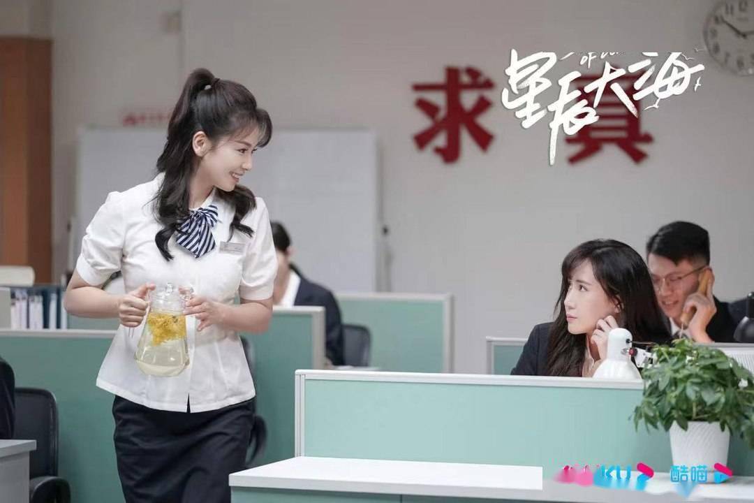 角色|看戏丨新剧《星辰大海》引热议 刘涛：拿着遥控器的人天天在等你，就是最大的肯定