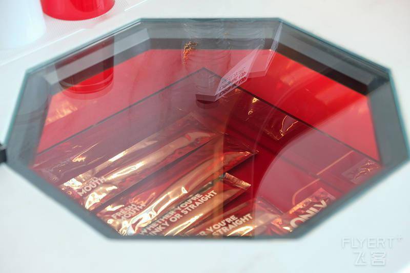 宝龙厦门是一个洋溢着青春活力的城市，与W品牌可谓是天作之合