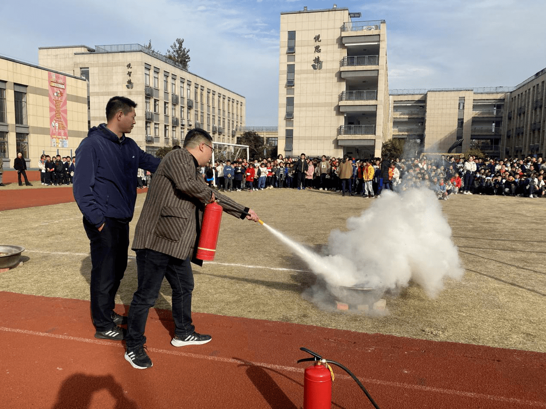 生命无彩排,防患于未"燃"——乔司小学举行消防疏散演习