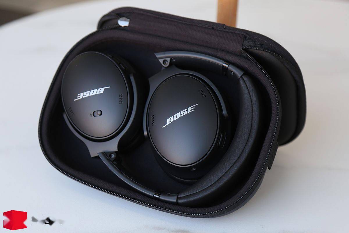 冬日|Bose QC45 体验：降噪风格微调音质稳中有升，冬日通勤神器