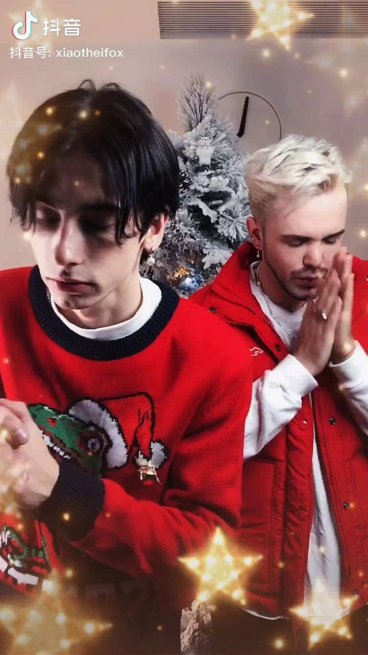 来许下你的圣诞愿望吧alekskost圣诞美妆派对swag圣诞舞