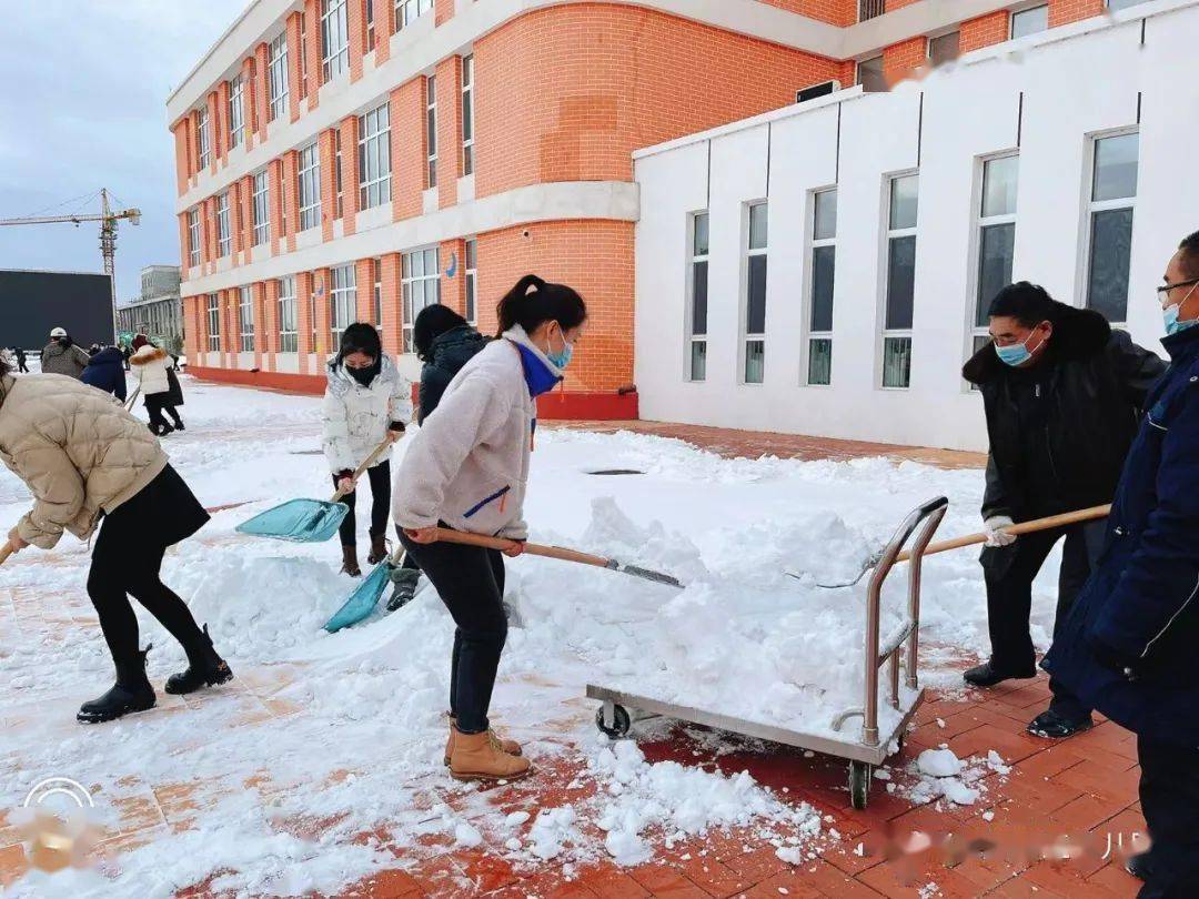 家长|雪之初，童之趣——第五幼儿园2021年初雪小记