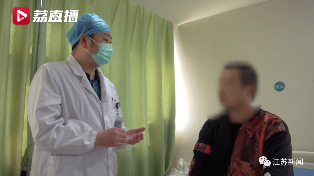 結果|男子隨手擠了顆痘痘，結果長出拳頭大膿包