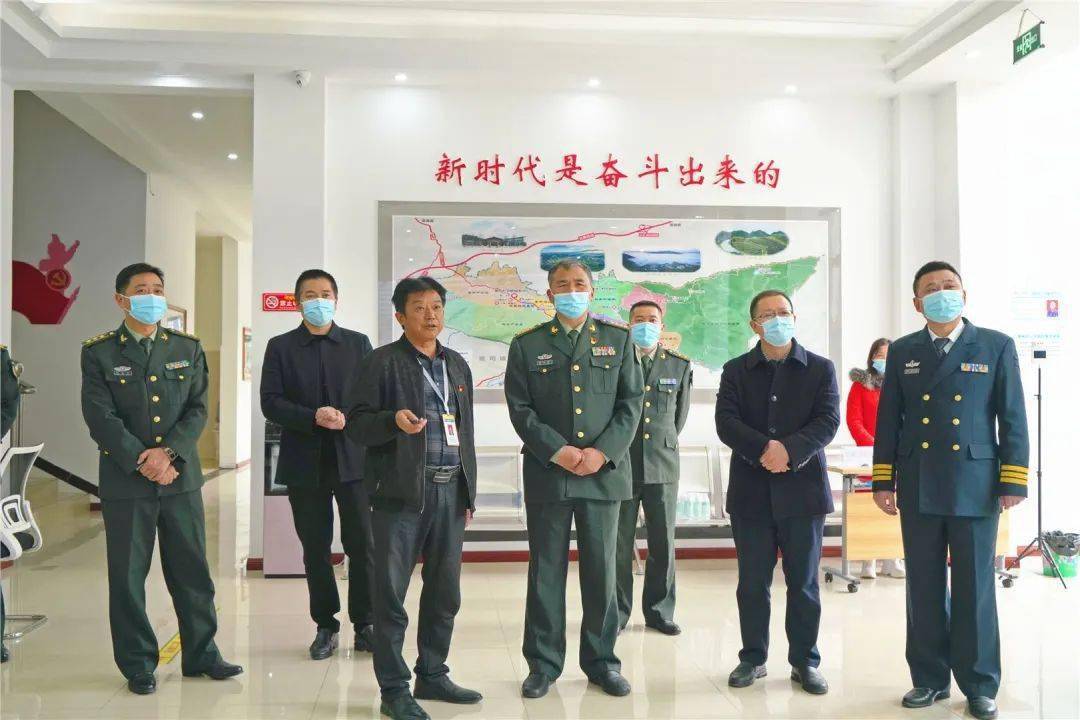 宜宾军分区司令员夏礼作一行来筠调研