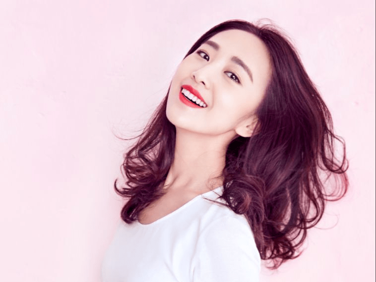 冰川卡司 | 吴紫彤×张津赫:男主持与女大v身陷离婚风波…_婚姻