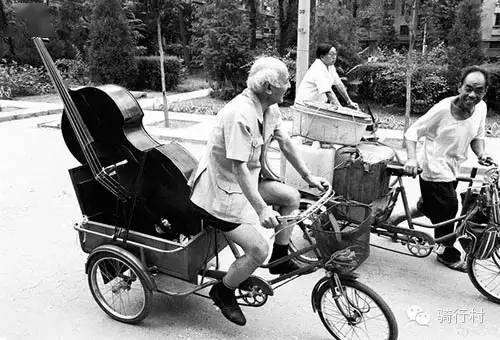 设备要单反何用？手机照样拍出自行车大片！