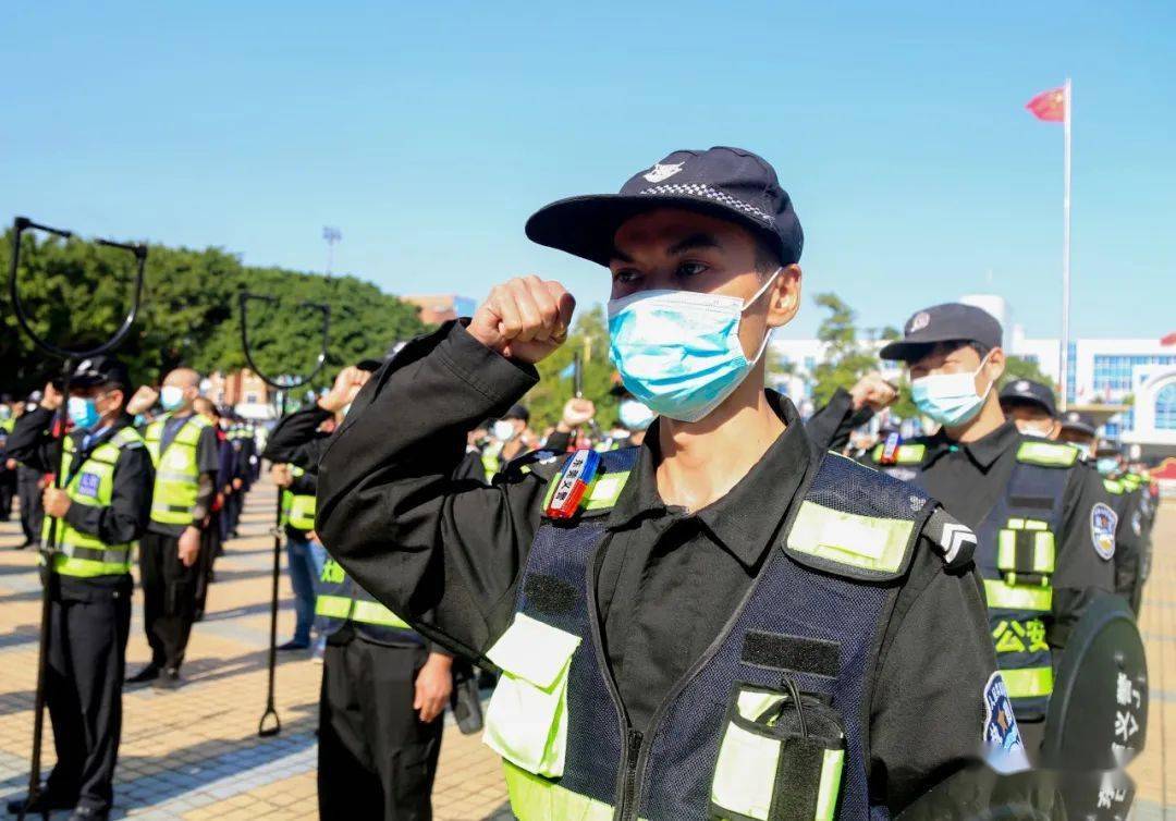 大朗举行高素质"东莞义警"誓师大会_陈福