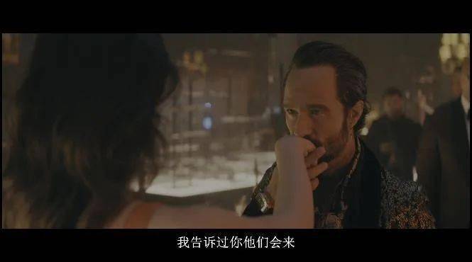 巨石|年度R级爽片!神奇女侠VS死侍和强森