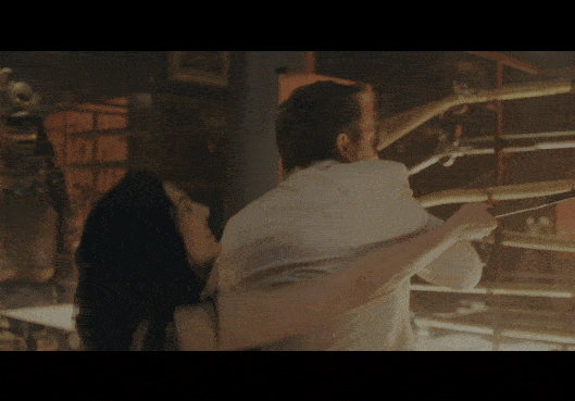 巨石|年度R级爽片!神奇女侠VS死侍和强森