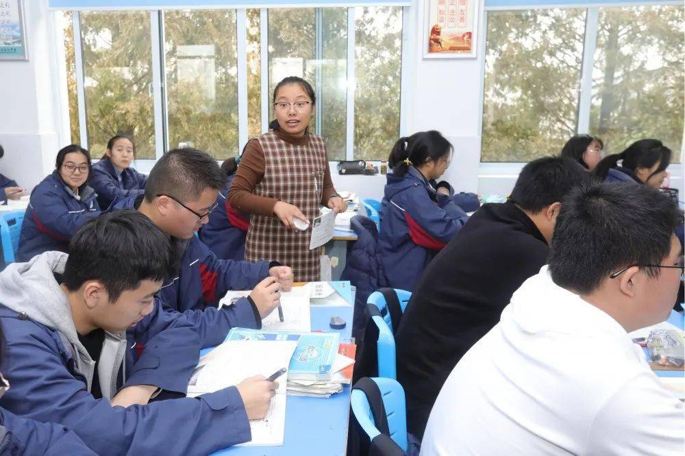 执教:沙洲中学 吴思何 地理《海水的运动△执教:市外国语学校