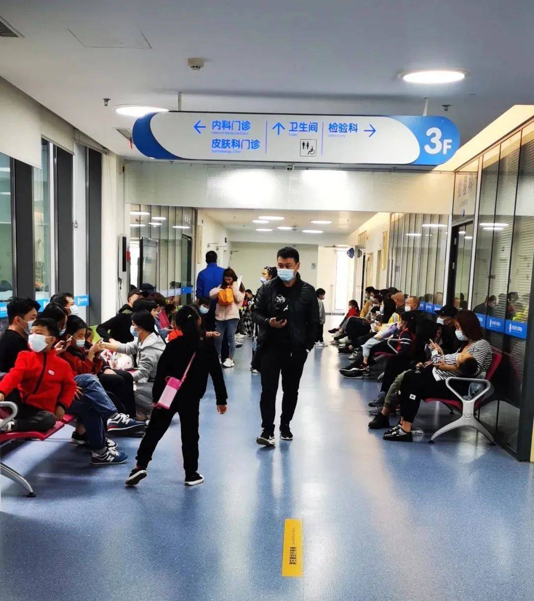 症状|4岁女儿咳得整个人瘦了一圈，开学到现在，班里小朋友就没到齐过