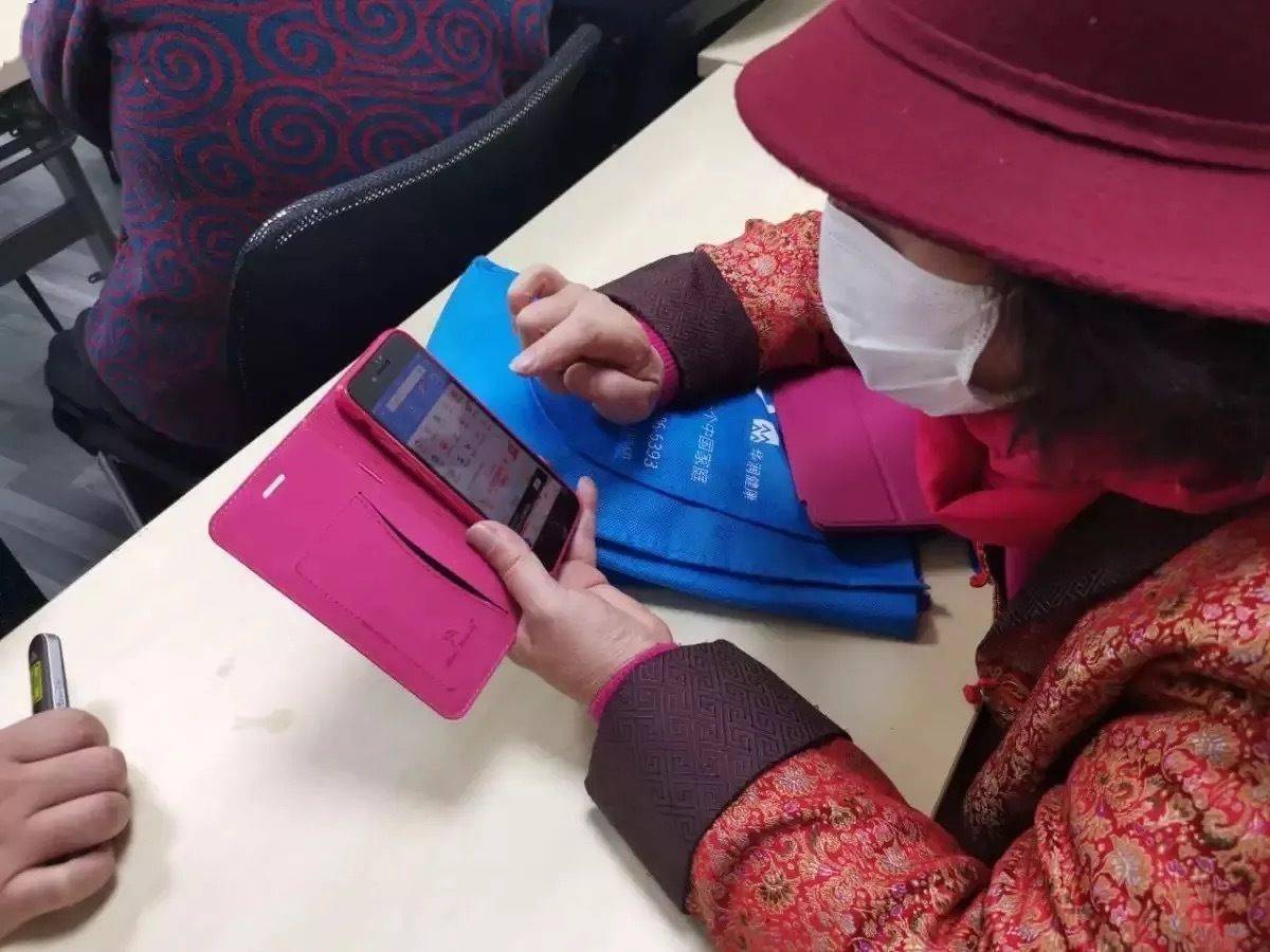 科技|走出「漠河舞厅」，科技适老化能做什么