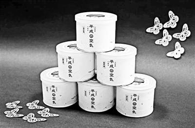 西方花式囤货 囤的是“必需”还是“心安”？