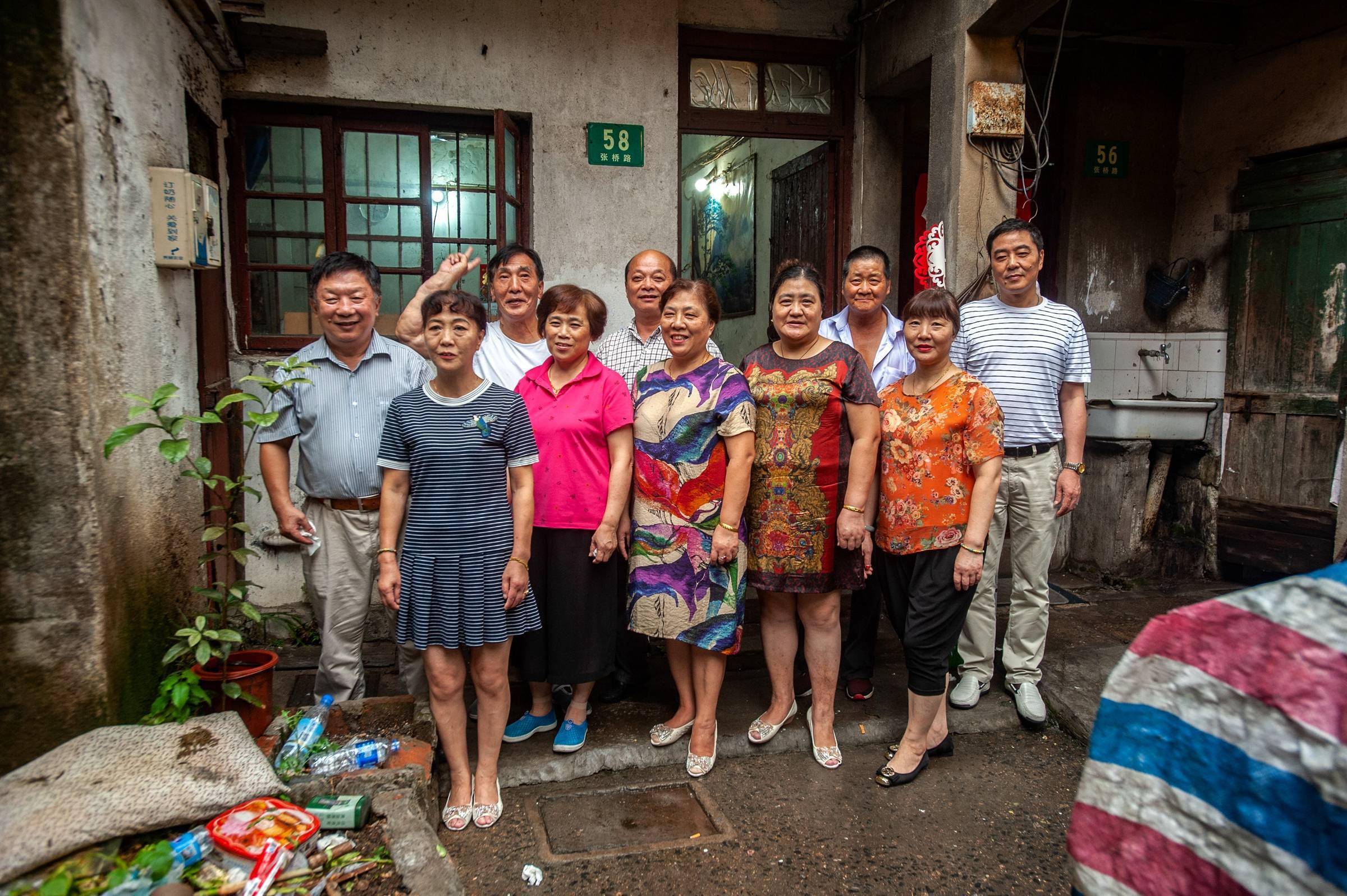 上海|摄影家楼定和过世：上海“另一半人的生活”的影像如何不散失