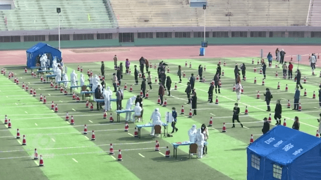 疫情|焦点访谈丨面对疫情 中国为何拒绝“躺平”