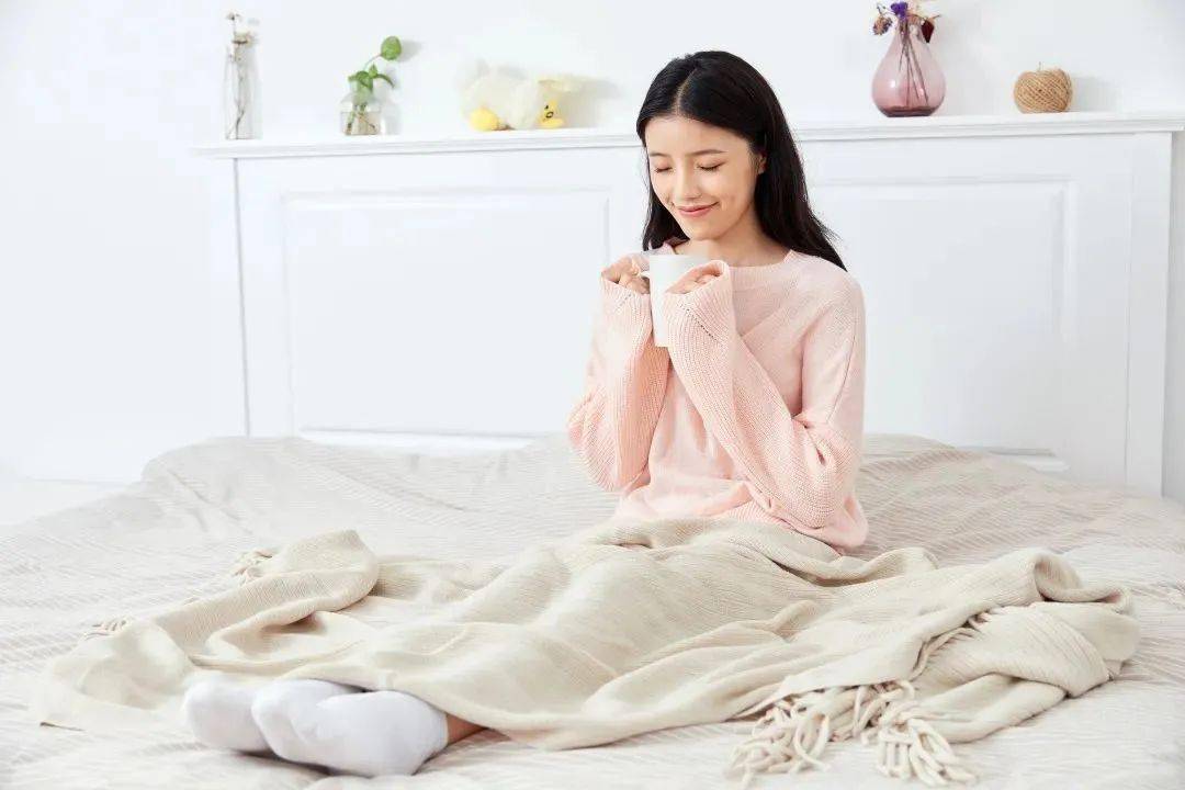 摄图|痛经真的只是来大姨妈了吗？还有可能是......