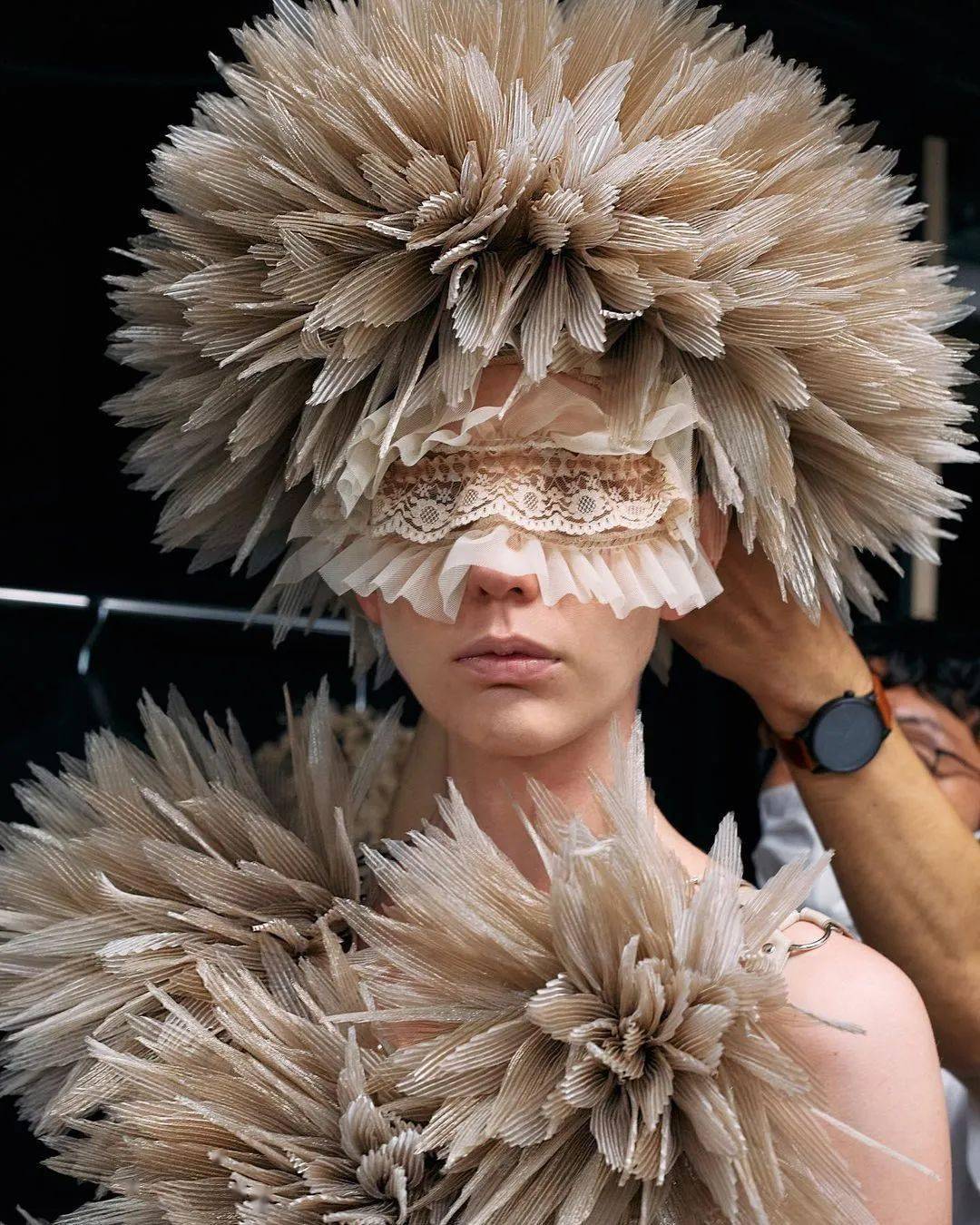 des 时尚教母——川久保玲的商业帝国 (中)