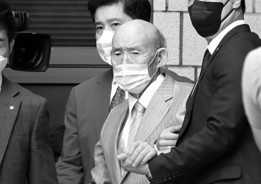 韩国前总统全斗焕逝世生前曾写回忆录引发争议