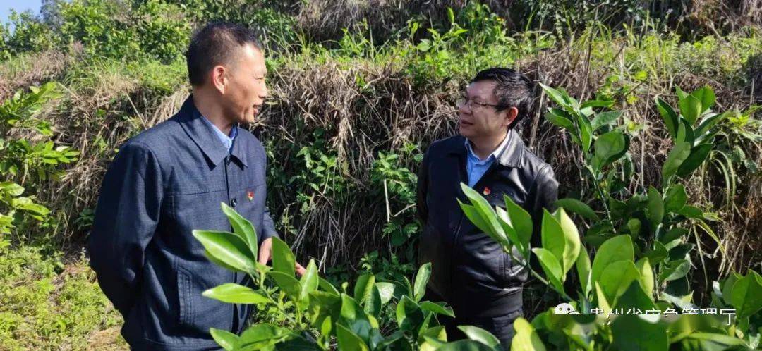 余尚贵率队赴罗甸县红水河镇宣讲党的十九届六中全会精神并开展"双联