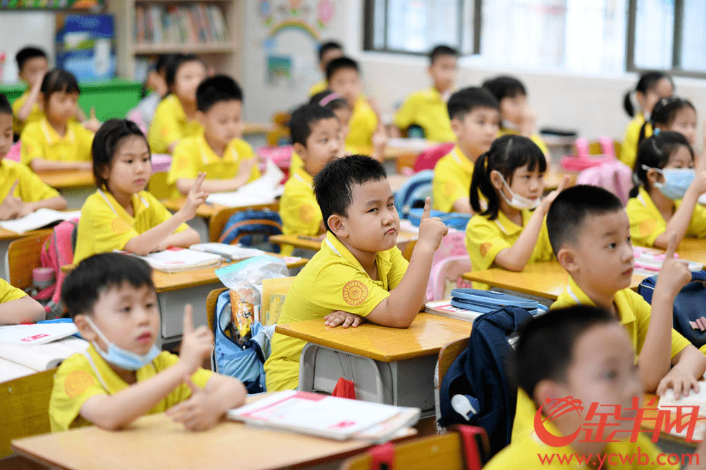 时间|广州多区发布学位预警， “人户一致”时间或影响入学资格