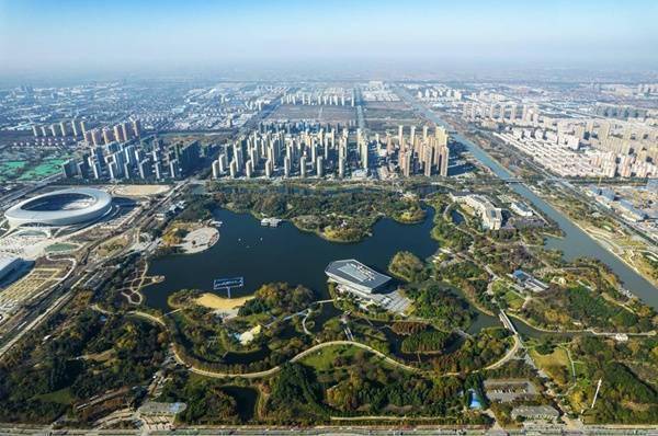 2021年11月24日拍攝的泰州市天德湖公園(央廣網發 顧繼紅攝)