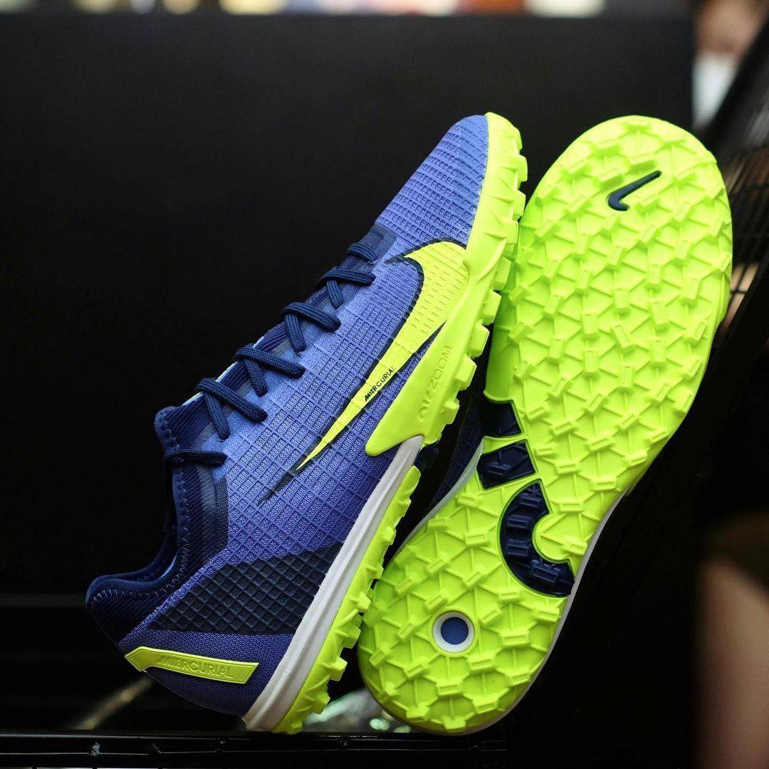 足球鞋美图天天看!外貌鞋会 2021/11/24