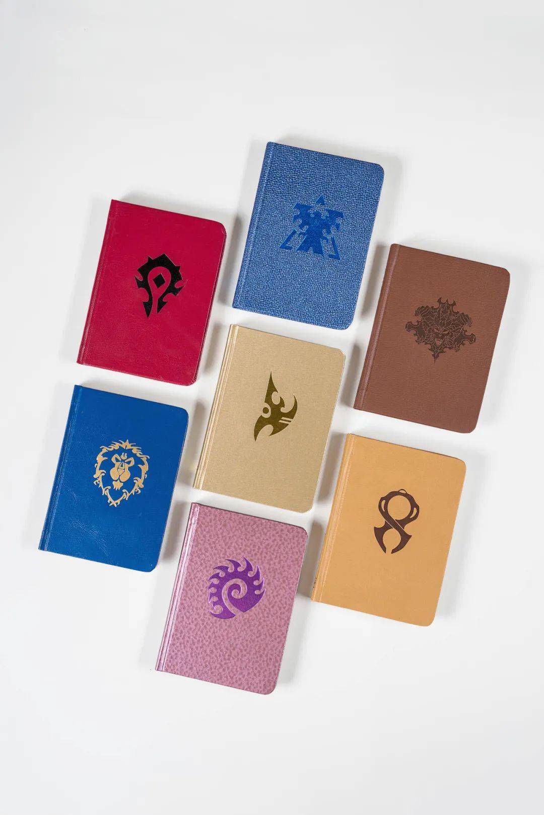 账本线上艺术市集大汇总，好物挑花眼！盲盒/挂画/贴纸/手账本/解谜书