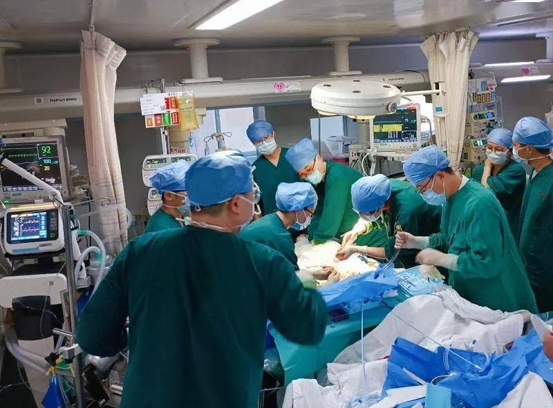 感觉|小感冒导致心跳停止6天！医生提醒：出现这些症状要重视→